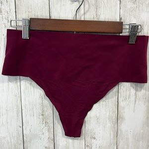 Spanx Undie-tectable Mid Rise Size XL Underwear Thong Red